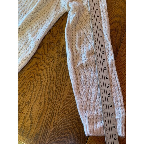 Powder Pink Mohair Wool Sweater Sz Small/Medium Soft & Cozy Lightweight Dainty - Picture 9 of 10